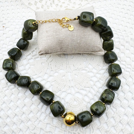 Collier Eva Kaki