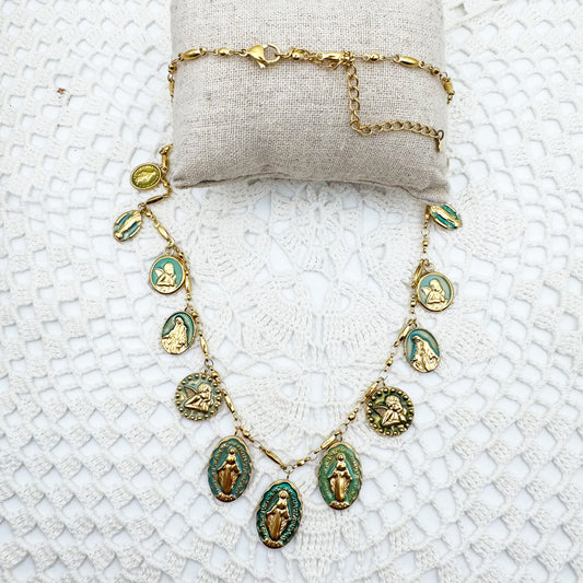 Collier Chaine barre pampilles ovales religion bleu