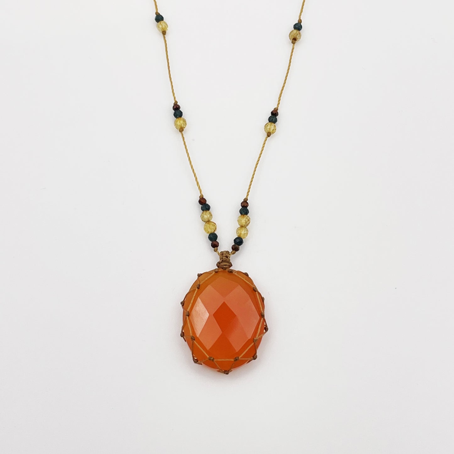 Talisman Small Beryl Cornaline