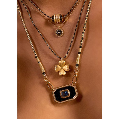 Collier Black Shiny Yucatan