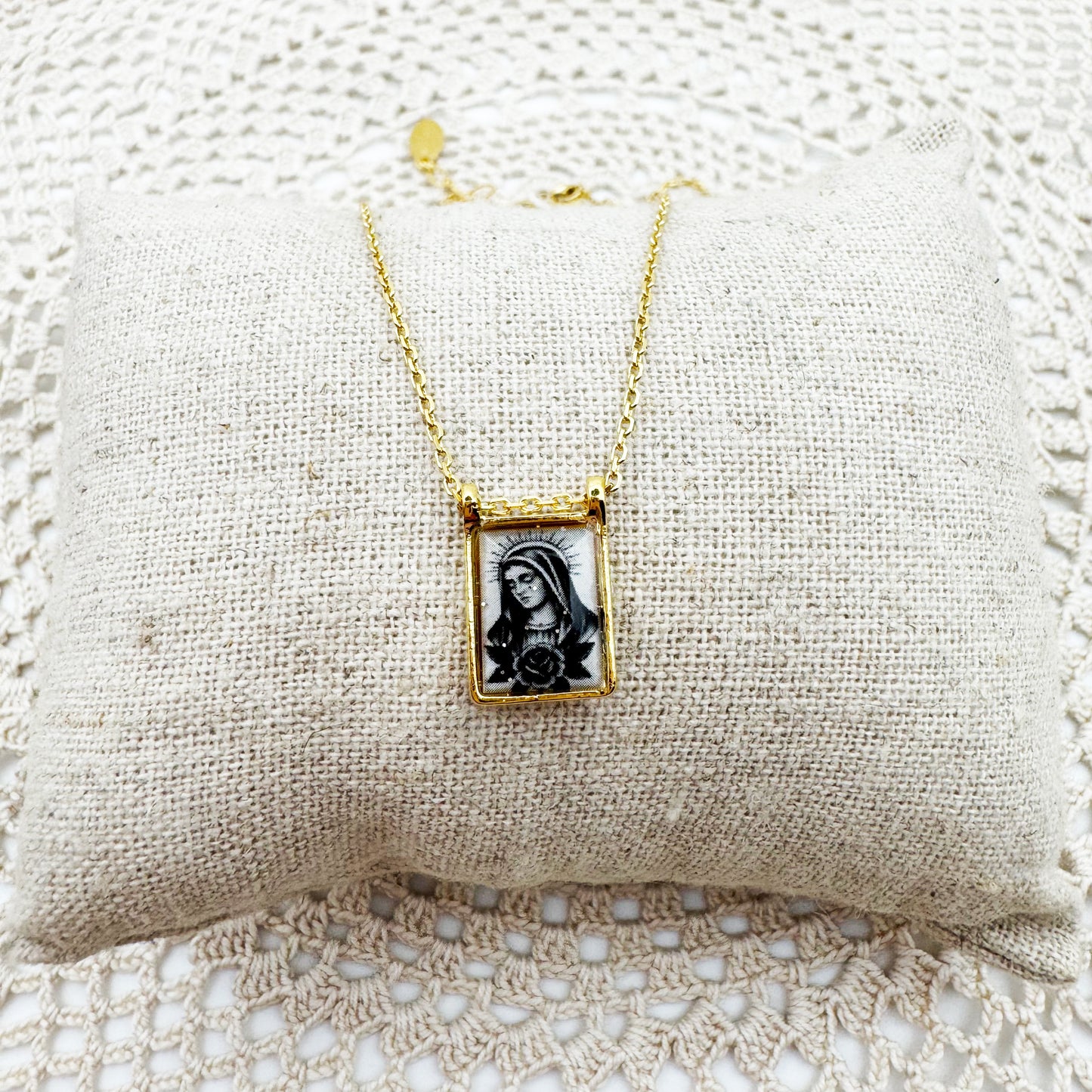 AMULET - Collier scapulaire simple Vierge