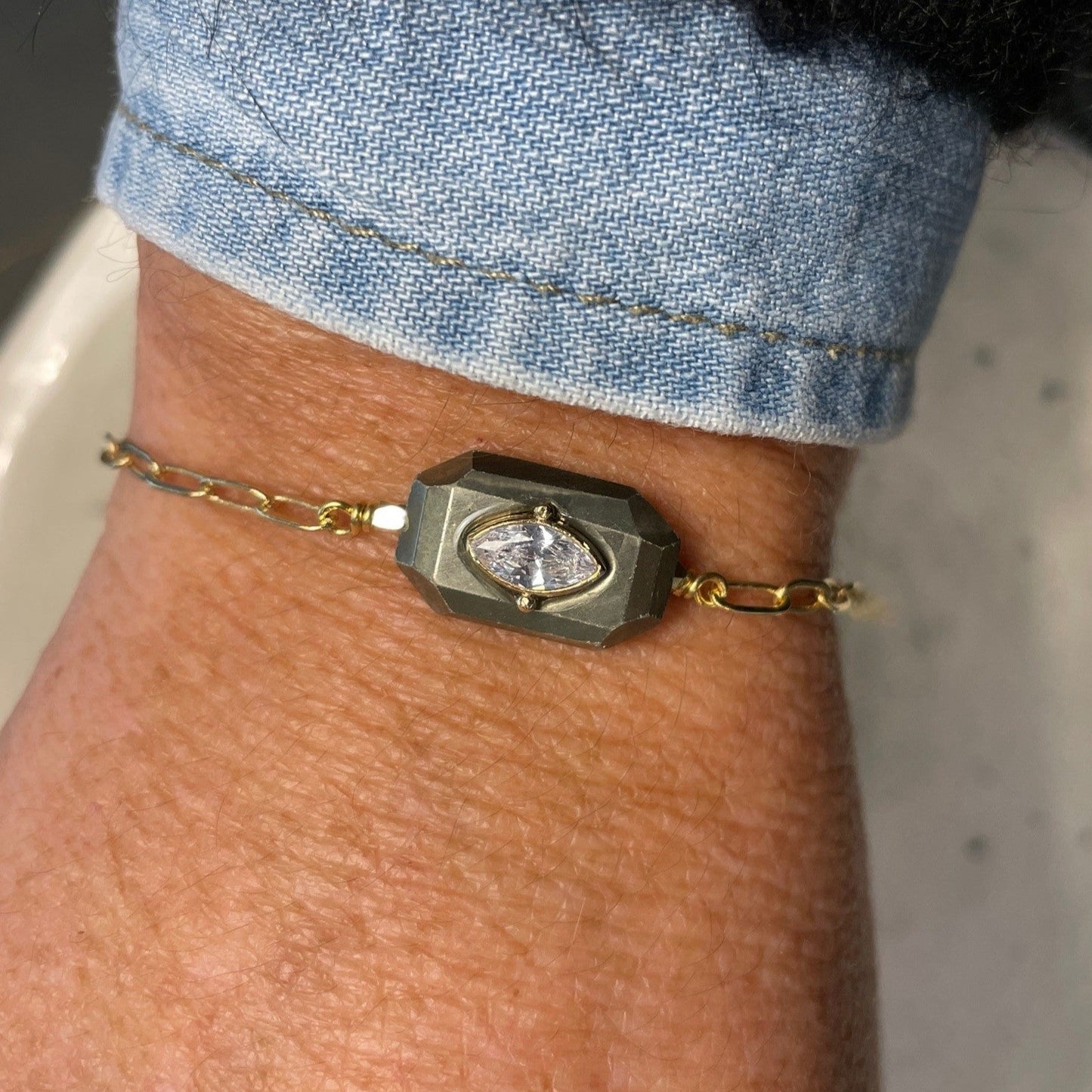 Bracelet Inside Pyrite